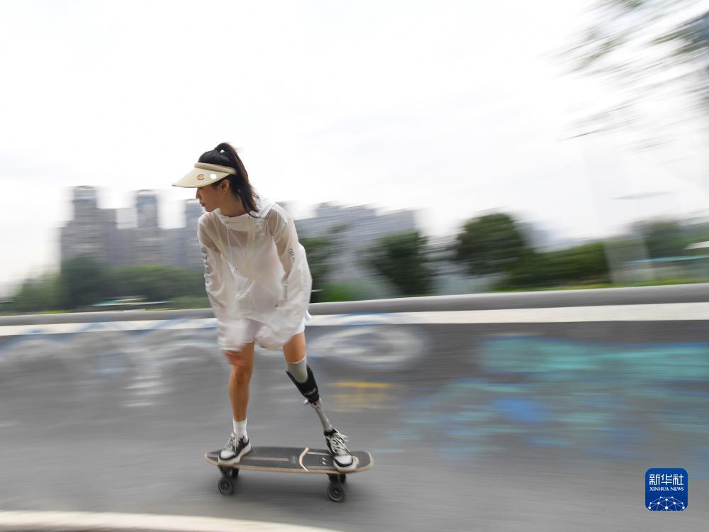 电子盘足球